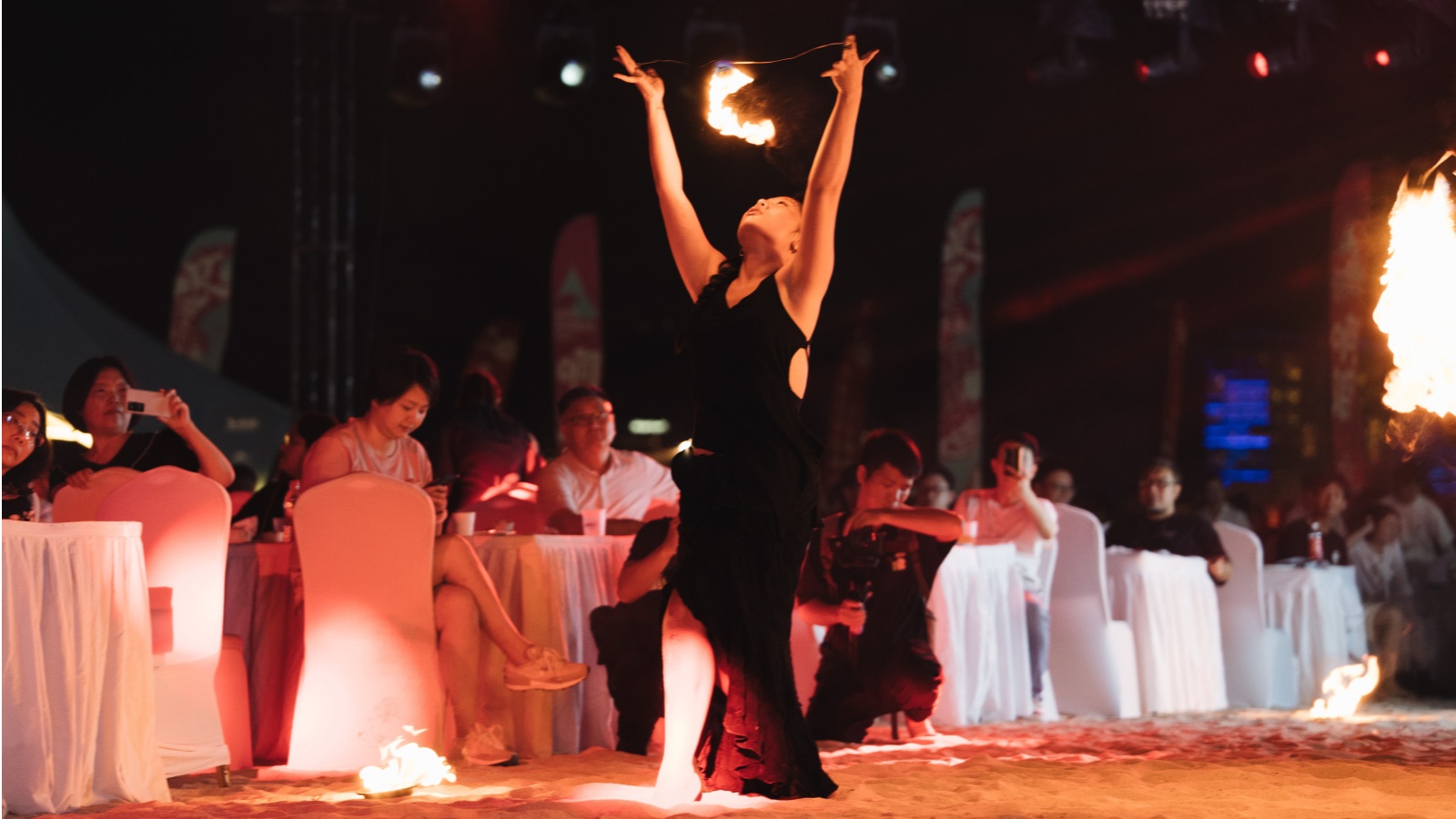 海南户外休闲旅游装备展暨响浪露营生活节开幕(图3)