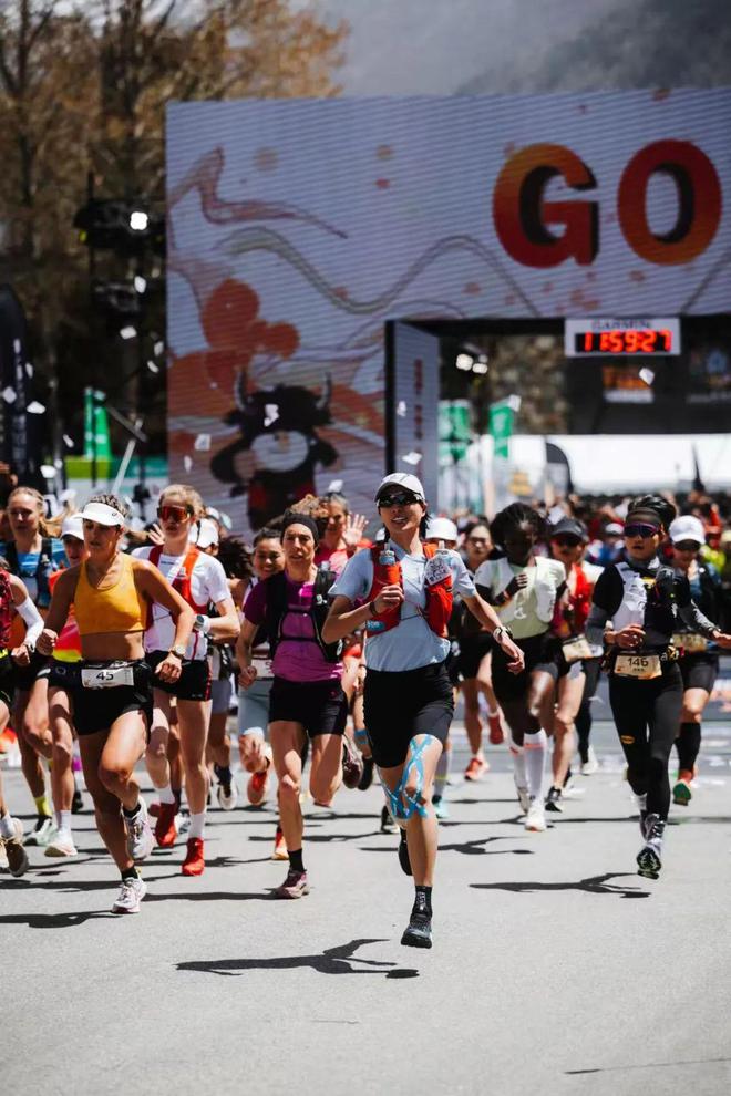 卖断货的户外品牌新春限定里面门道有多深(图16)