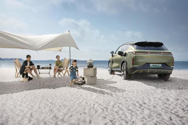 拒绝“将就式”露营！领克 08EM-P 重新定义户外体验(图3)