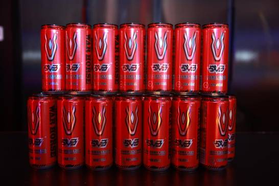 能量饮料有哪些？战马助力户外运动“战”出热爱(图2)