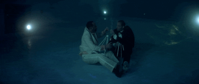 剧组遭辐射、摄影师遇难、导演失聪：电影大师户外玩命史(图22)