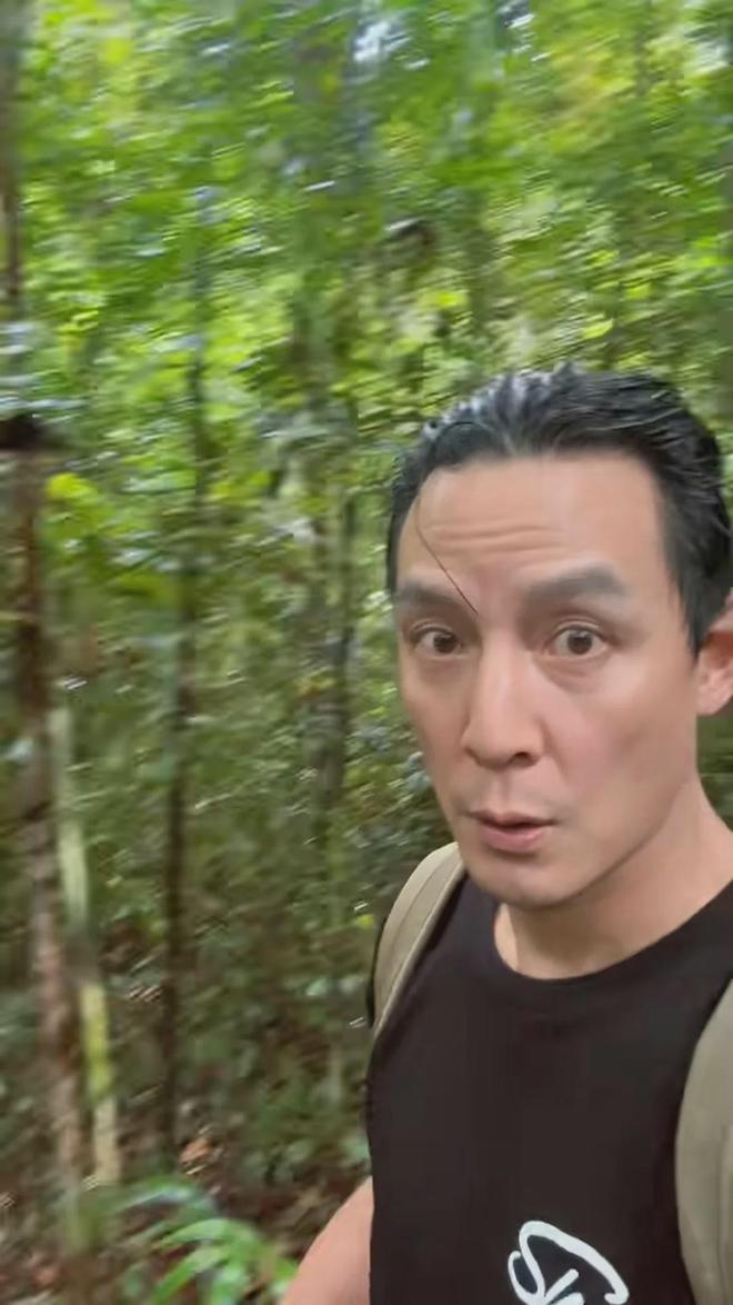 千禧男神一家亞馬遜森林探險名模老婆罕露面全家衣着裝備惹爭議(图5)