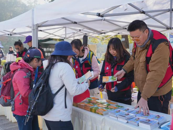 2025年全国登山户外安全科普教育活动云南昆明站圆满落幕(图3)